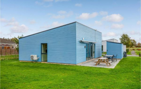 3 Bedroom Beautiful Home In Nexø, Nexø
